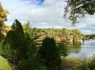 95 Morse Lakes Rd, Bloomingdale, NJ 07403