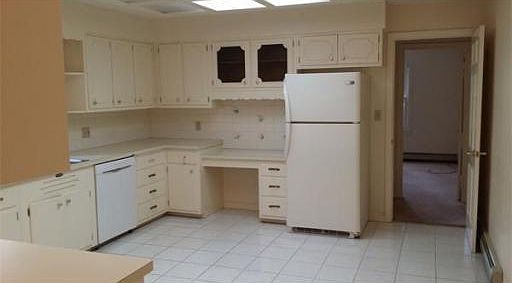 4th image of 17 Connor Ln