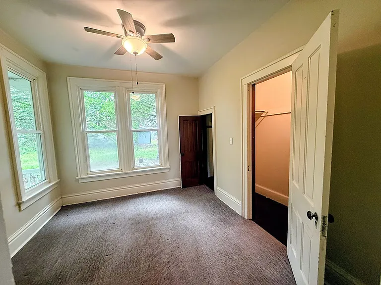 98 Westwood Ave — Photo 5