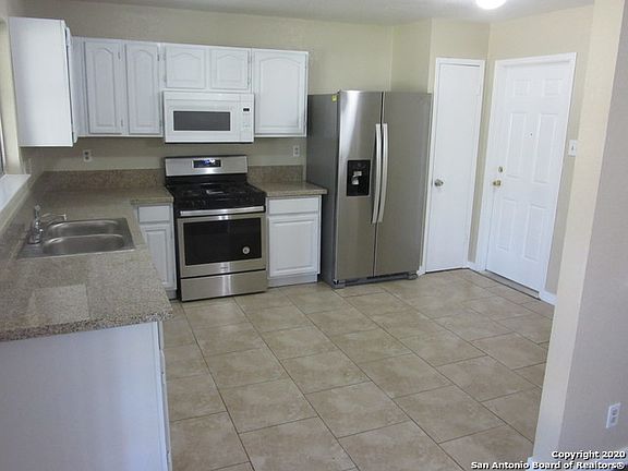 4th image of 3207 Merriweather