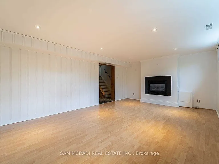 2588 Lundigan Dr #BASEMENT — Photo 5
