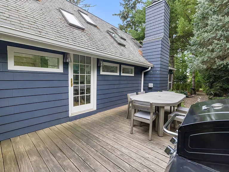 16797 Basswood Dr — Photo 35