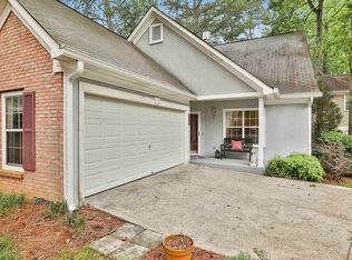 500 N Fairfield Dr, Peachtree City, GA 30269