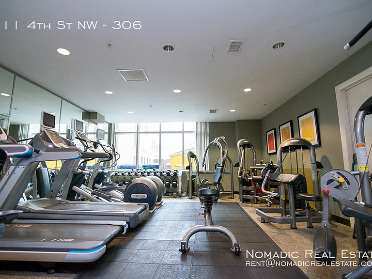 811 4th St NW #306 — Photo 23