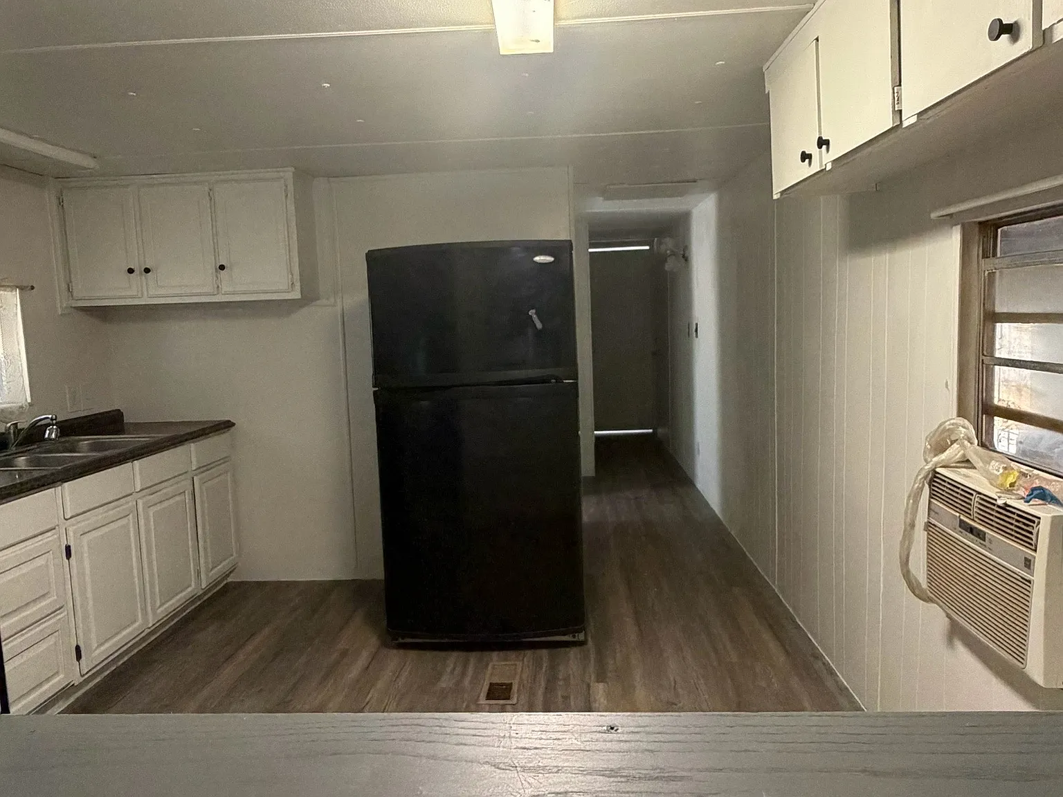 3 bed, 1.5 bath, $2,000 — Photo 3