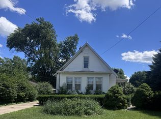 1411 E Broadway St, Streator, IL 61364