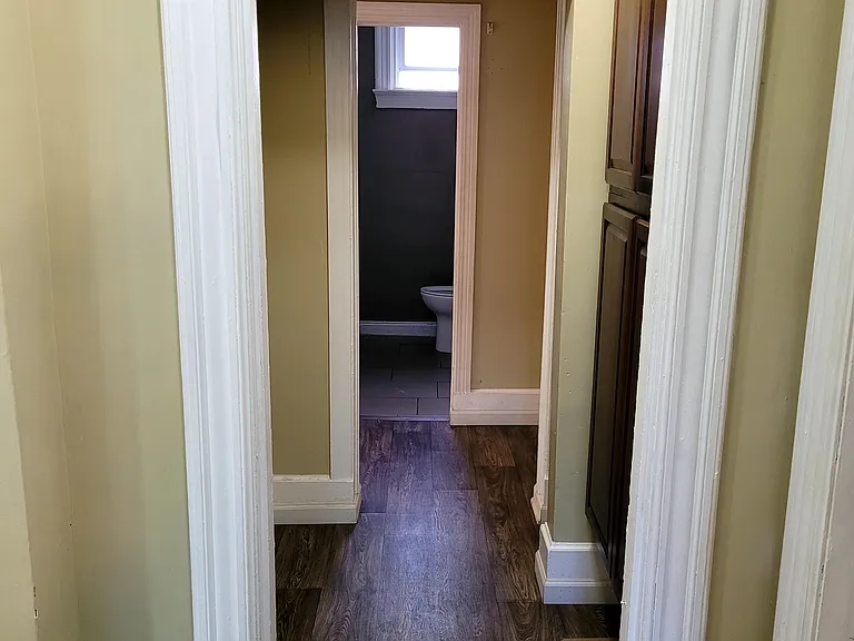 289 Charles Ave #1 — Photo 18