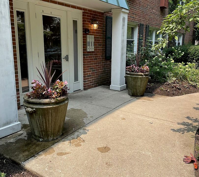 1st image of 1414 Elmwood Ave APT 3F