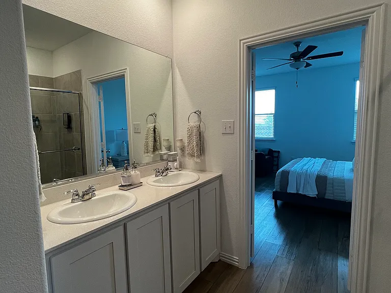 5929 Edward Dr — Photo 15