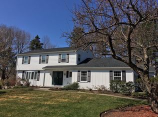 3 Dubiel Dr, Worcester, MA 01609