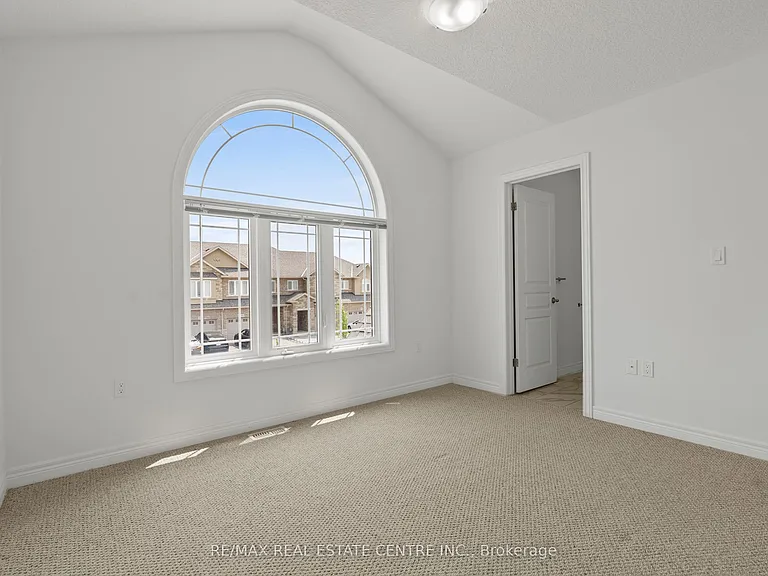 56 Rockledge Dr — Photo 17
