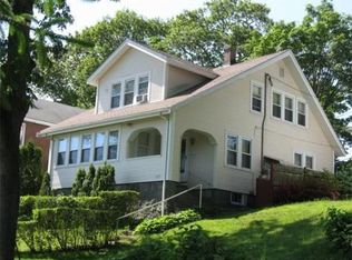 1429 Quincy Shore Dr, Quincy, MA 02169