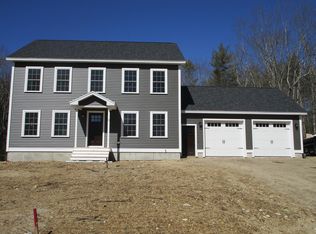 11 Stratton Woods Ln, Cumberland, ME 04021