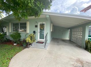 8725 SW 36th St, Miami, FL 33165