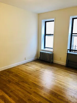 Rented by Compass | media 12