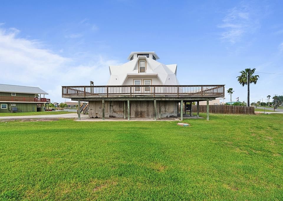 1st image of 101 Copano Cove Rd