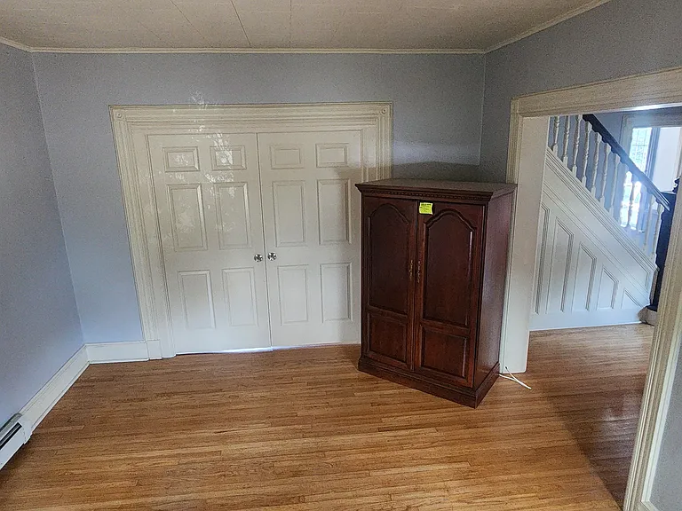 3 Myrtle Ave #1 — Photo 3