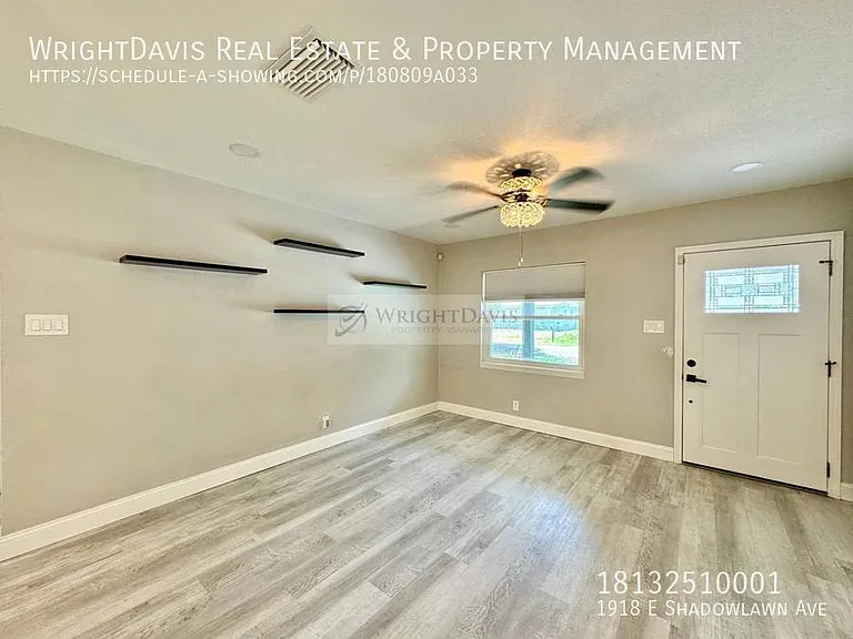 1918 E Shadowlawn Ave — Photo 4