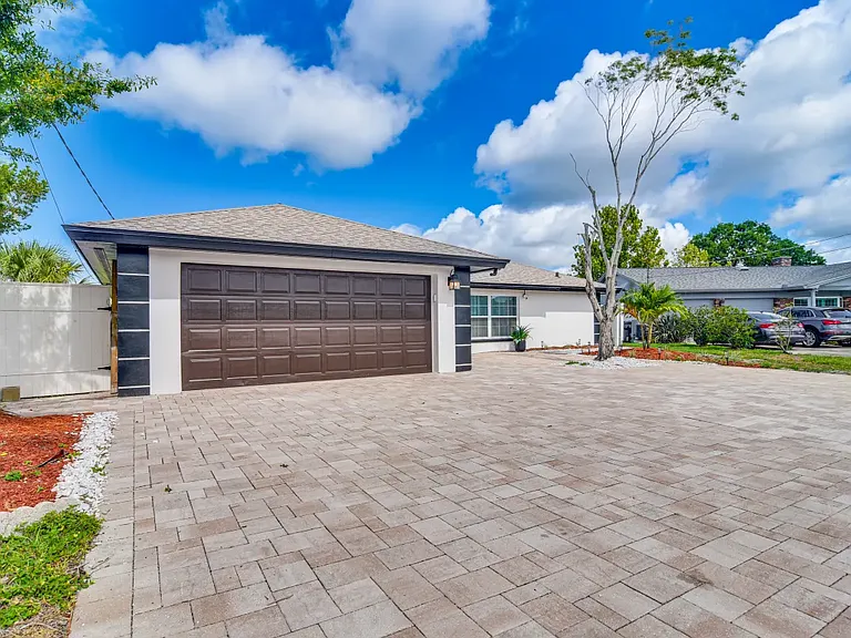 4636 Bay Crest Dr — Photo 55