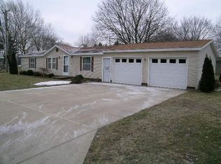 110 Quail Rd, Sturgis, MI 49091