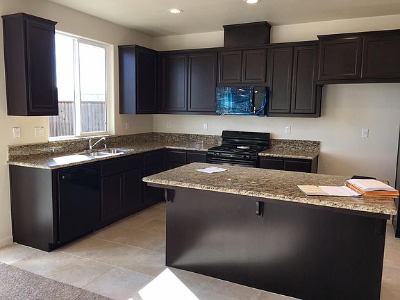 2nd image of 2433 N Creekside Dr