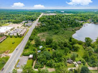 V/l Sunset, White Lake, MI 48383