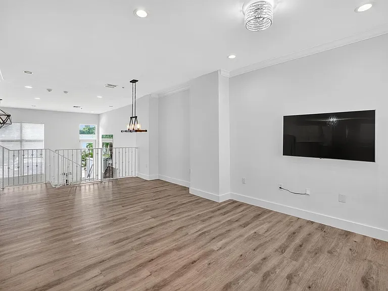 508 N Birch Rd #508 — Photo 15