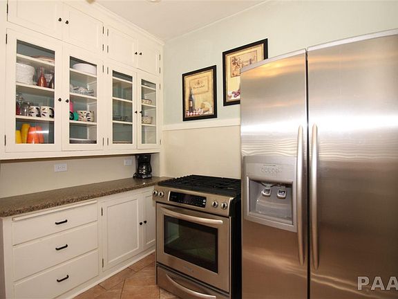 3rd image of 2115 W Barker Ave