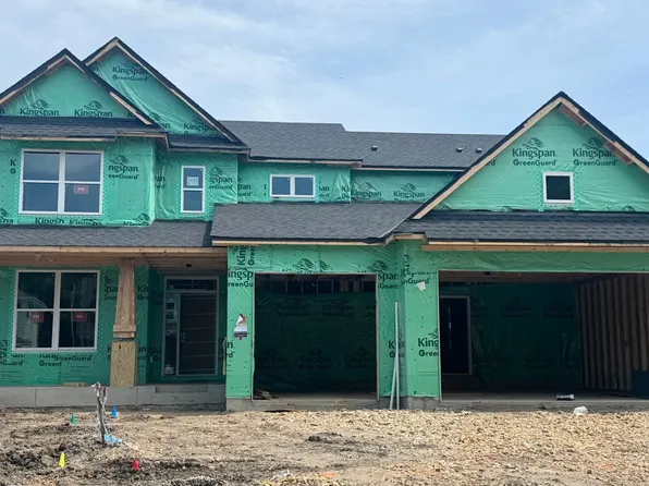 2493 Rock Elm Rd, Shakopee, MN 55379