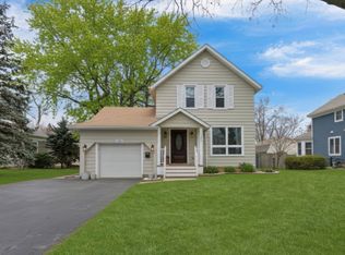 141 Park Ave, Grayslake, IL 60030