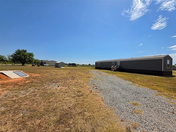 3rd image of 8607 N Bryan Rd