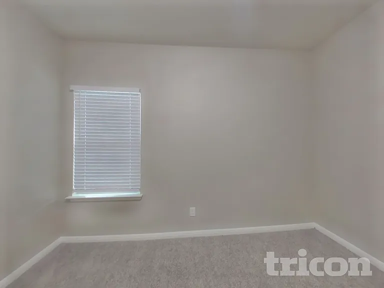 2832 Mistywood Ln — Photo 14