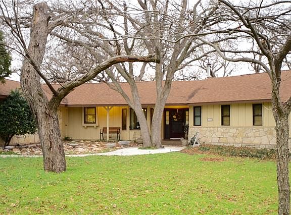 2nd image of 4805 The Trees Ct