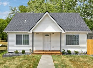 304 W 17th St, Columbia, TN 38401