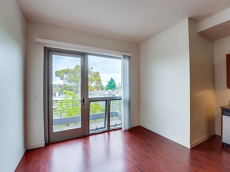 889 Date St #338 — Photo 9