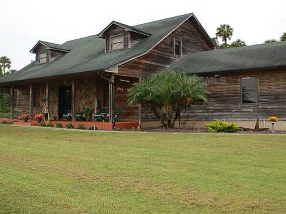 2nd image of 3500 McLain Preserve Point