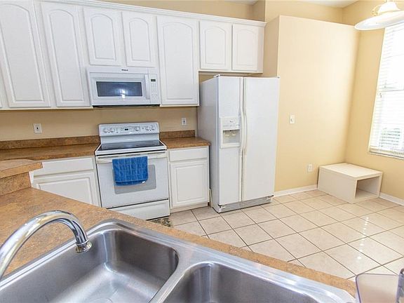 5th image of 6603 Pullen Ct