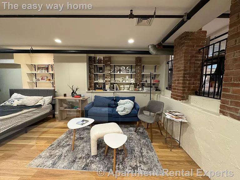 1110 Massachusetts Ave — Photo 4
