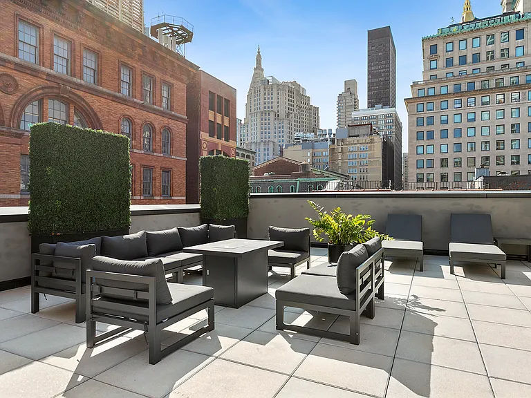 149 E 26th St #Penthouse 1 — Photo 10