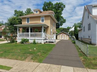 25 Center Ave, Willow Grove, PA 19090