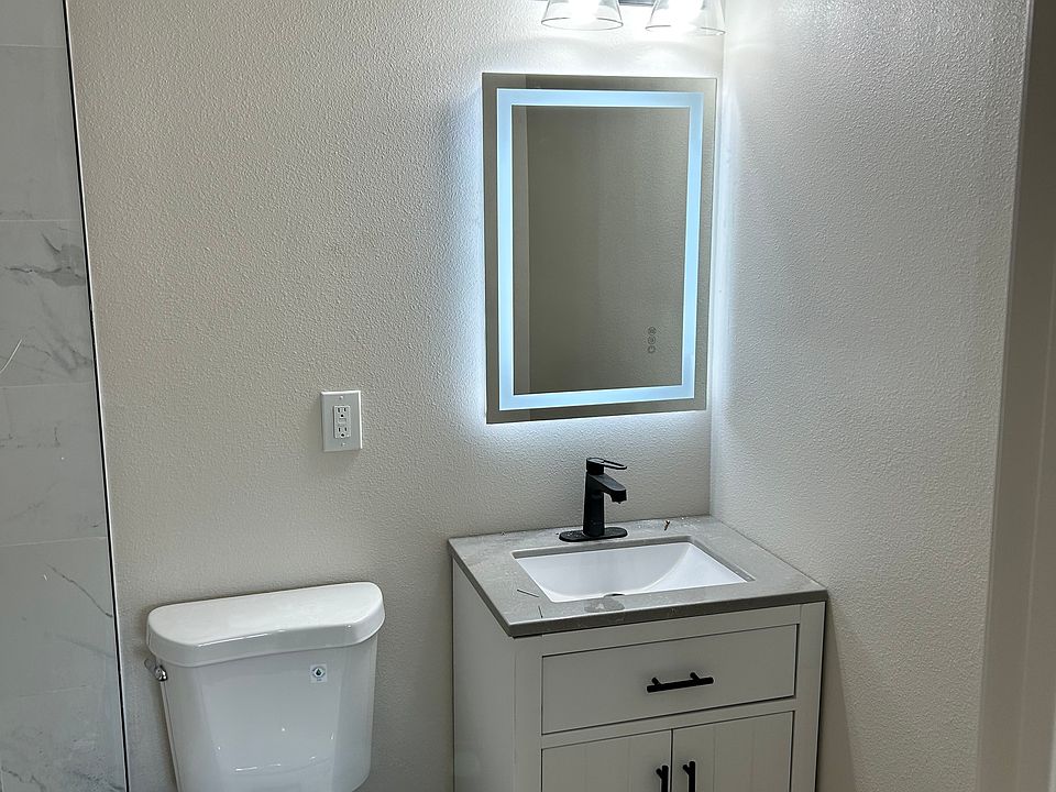 2nd image of 1128 Webster St #3
