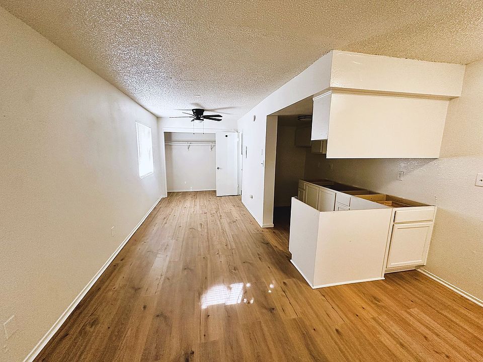 2nd image of 2410 S M St APT 19