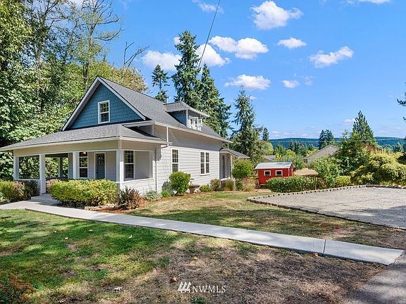 3rd image of 119 Buland Dr
