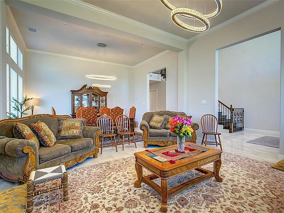 5th image of 4550 Nellore St