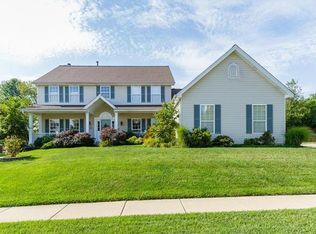 582 Westonridge Ct, Ballwin, MO 63021