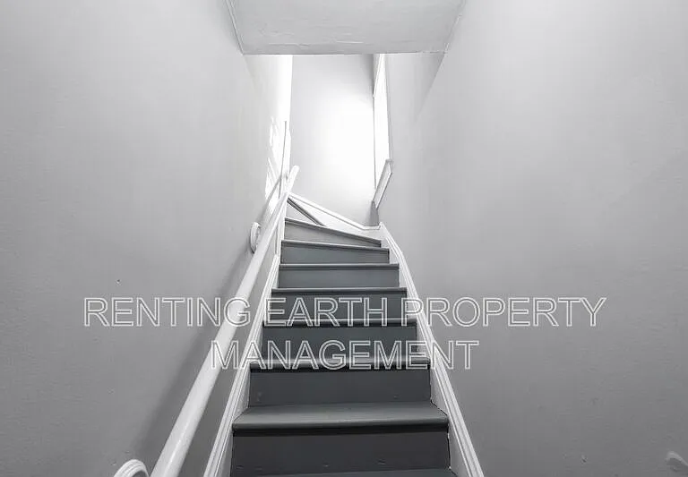 3868 Meramec St #2F — Photo 9