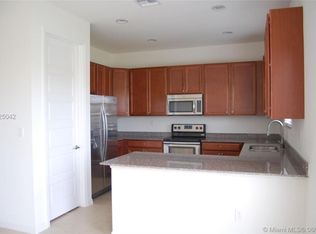 642 NE 191st Ter, North Miami Beach, FL 33179