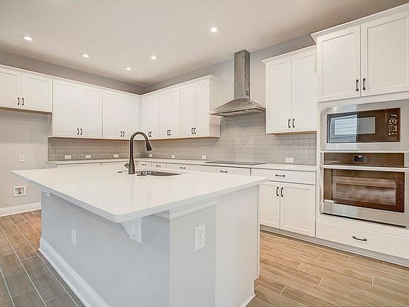 The Belshire - Kitchen