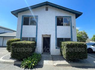 269 Lado De Loma Dr APT 2, Vista, CA 92083