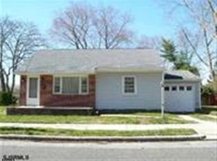 301 W Church St, Absecon, NJ 08201